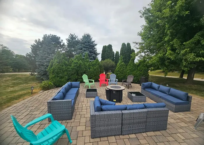 Comfort Suites Lake Geneva East